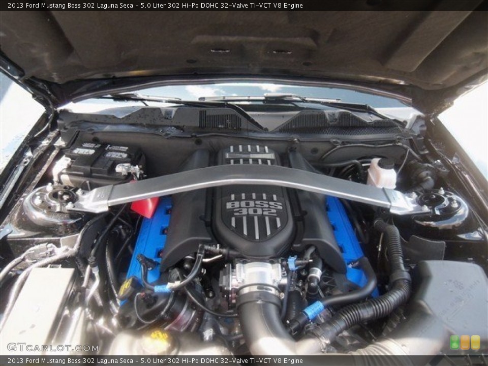 5.0 Liter 302 Hi-Po DOHC 32-Valve Ti-VCT V8 Engine for the 2013 Ford Mustang #68420654