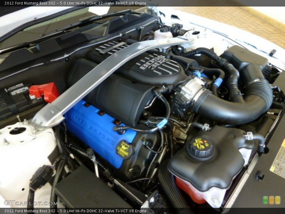 5.0 Liter Hi-Po DOHC 32-Valve Ti-VCT V8 Engine for the 2012 Ford Mustang #68530810