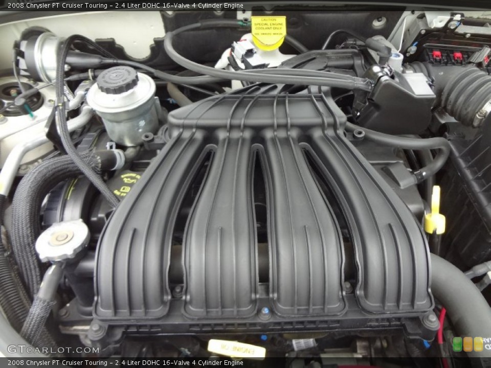 2.4 Liter DOHC 16-Valve 4 Cylinder Engine for the 2008 Chrysler PT Cruiser #68641108