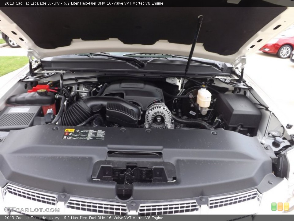 6.2 Liter Flex-Fuel OHV 16-Valve VVT Vortec V8 Engine for the 2013 Cadillac Escalade #68812454