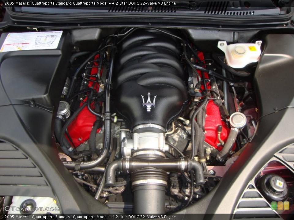 4.2 Liter DOHC 32-Valve V8 2005 Maserati Quattroporte Engine