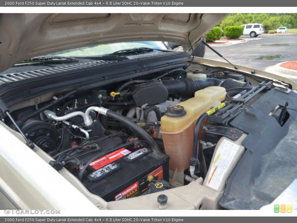 6.8 Liter SOHC 20-Valve Triton V10 Engine for the 2000 Ford F250 Super Duty #68953173