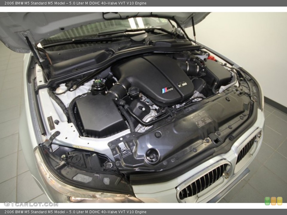 5.0 Liter M DOHC 40-Valve VVT V10 Engine for the 2006 BMW M5 #69174778