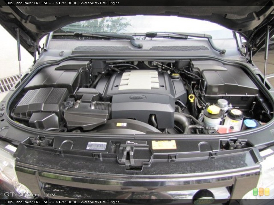 4.4 Liter DOHC 32-Valve VVT V8 2009 Land Rover LR3 Engine