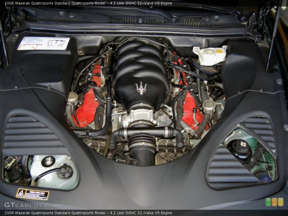 4.2 Liter DOHC 32-Valve V8 Engine for the 2006 Maserati Quattroporte #69230466