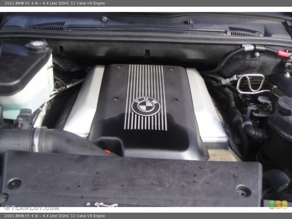 4.4 Liter DOHC 32 Valve V8 2001 BMW X5 Engine