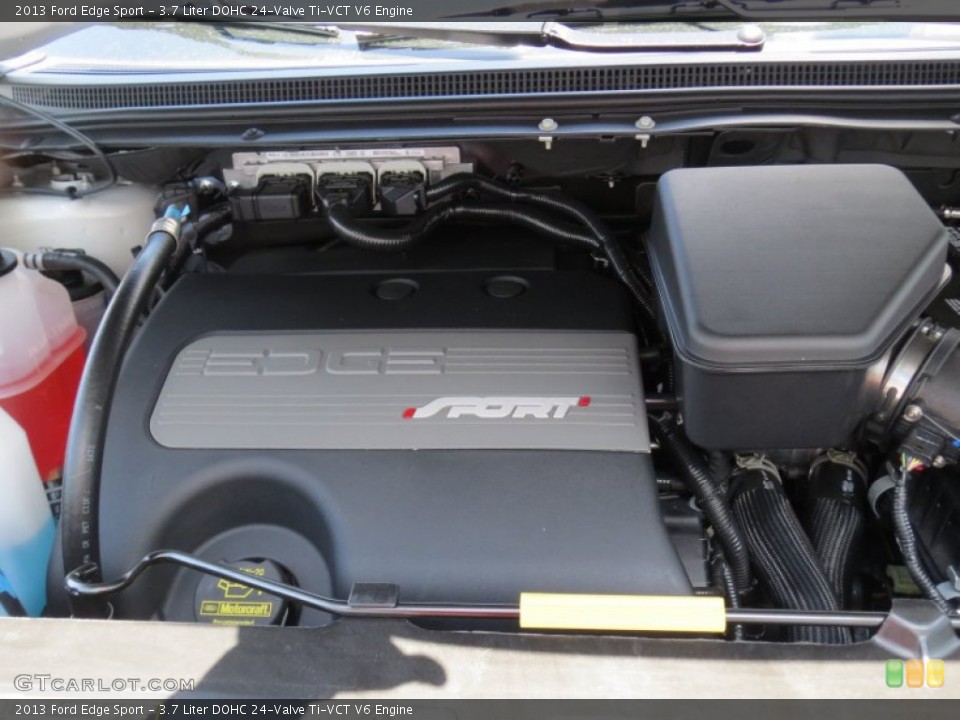 3.7 Liter DOHC 24-Valve Ti-VCT V6 Engine for the 2013 Ford Edge #69370273
