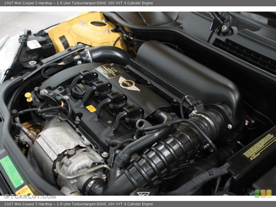 1.6 Liter Turbocharged DOHC 16V VVT 4 Cylinder Engine for the 2007 Mini Cooper #69605752