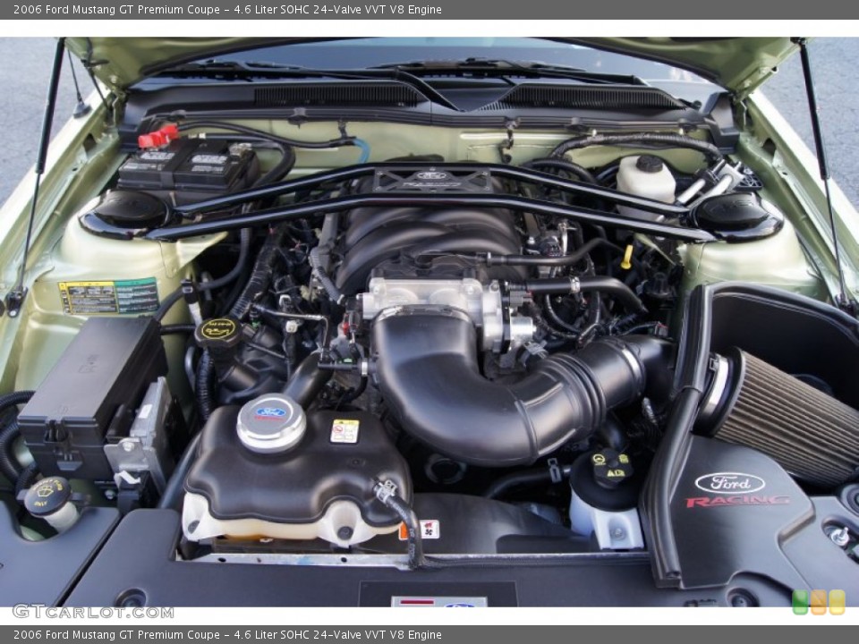 4.6 Liter SOHC 24-Valve VVT V8 Engine for the 2006 Ford Mustang #69719304