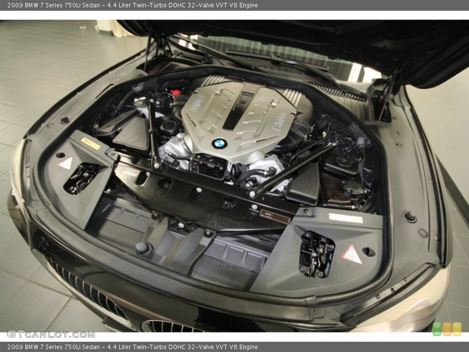4.4 Liter Twin-Turbo DOHC 32-Valve VVT V8 Engine for the 2009 BMW 7 Series #69915812
