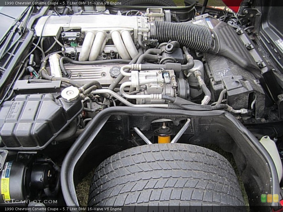 5.7 Liter OHV 16-Valve V8 Engine for the 1990 Chevrolet Corvette #69954343