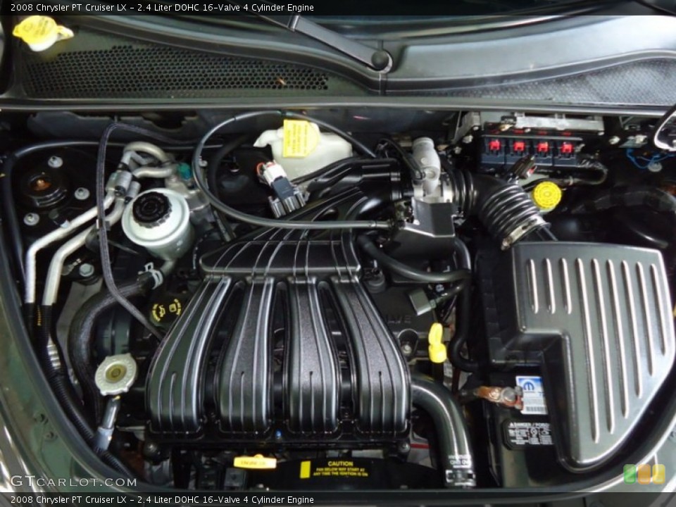 2.4 Liter DOHC 16-Valve 4 Cylinder Engine for the 2008 Chrysler PT Cruiser #69992356