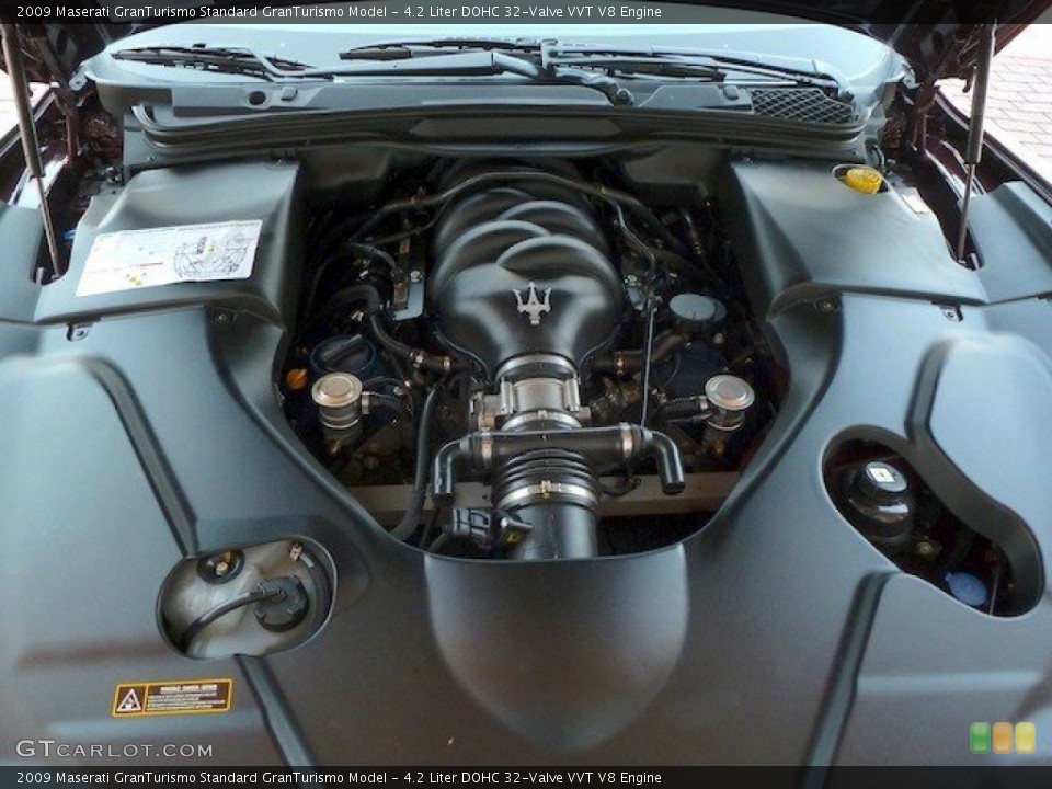 4.2 Liter DOHC 32-Valve VVT V8 Engine for the 2009 Maserati GranTurismo #70072807