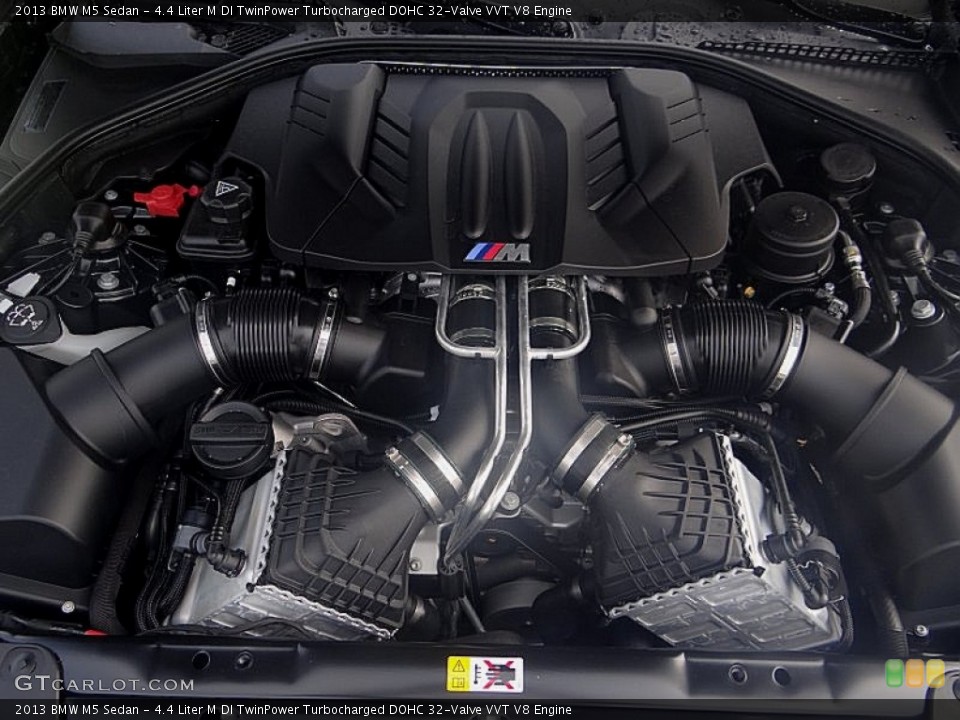 4.4 Liter M DI TwinPower Turbocharged DOHC 32-Valve VVT V8 Engine for the 2013 BMW M5 #70332897