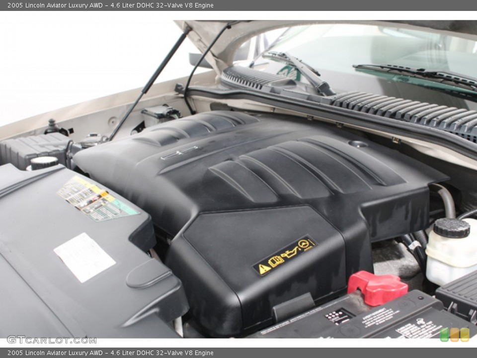 4.6 Liter DOHC 32-Valve V8 Engine for the 2005 Lincoln Aviator #70381641