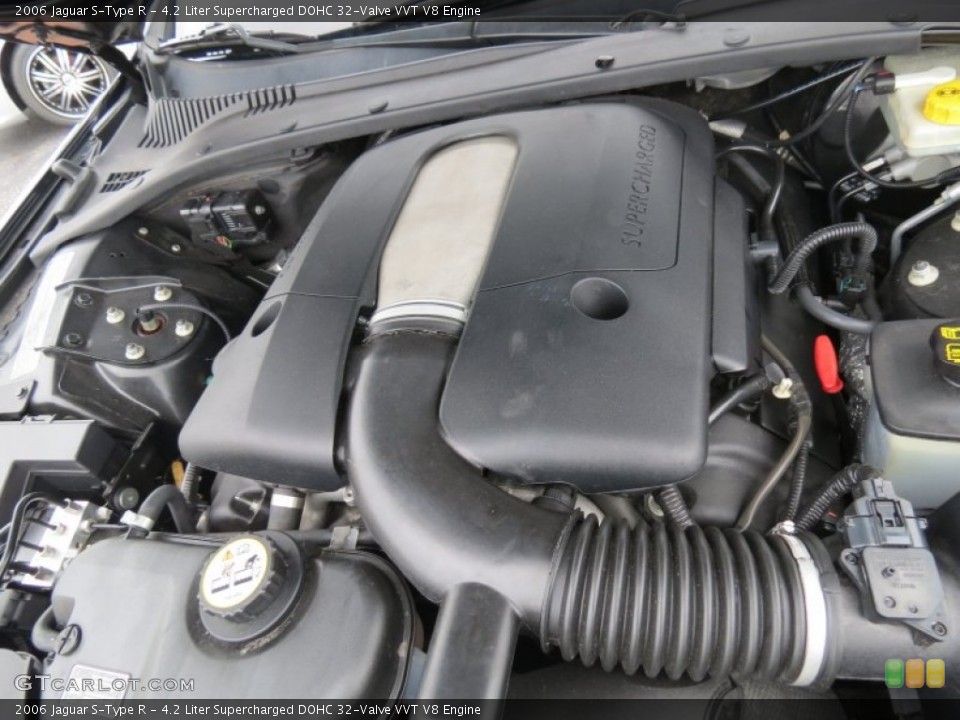 4.2 Liter Supercharged DOHC 32-Valve VVT V8 2006 Jaguar S-Type Engine