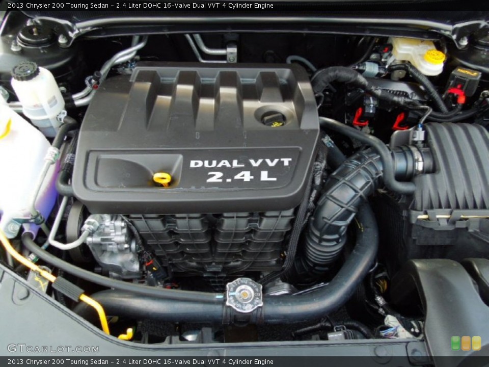 2.4 Liter DOHC 16-Valve Dual VVT 4 Cylinder Engine for the 2013 Chrysler 200 #70402809