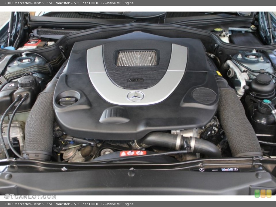 5.5 Liter DOHC 32-Valve V8 Engine for the 2007 Mercedes-Benz SL #70420405