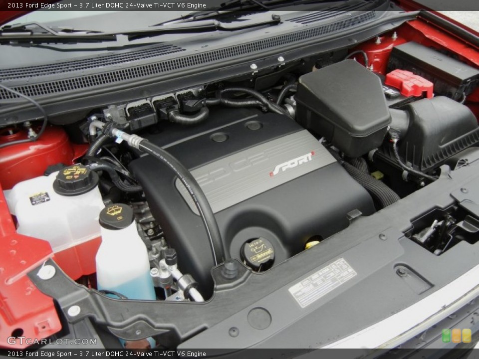 3.7 Liter DOHC 24-Valve Ti-VCT V6 Engine for the 2013 Ford Edge #70632976