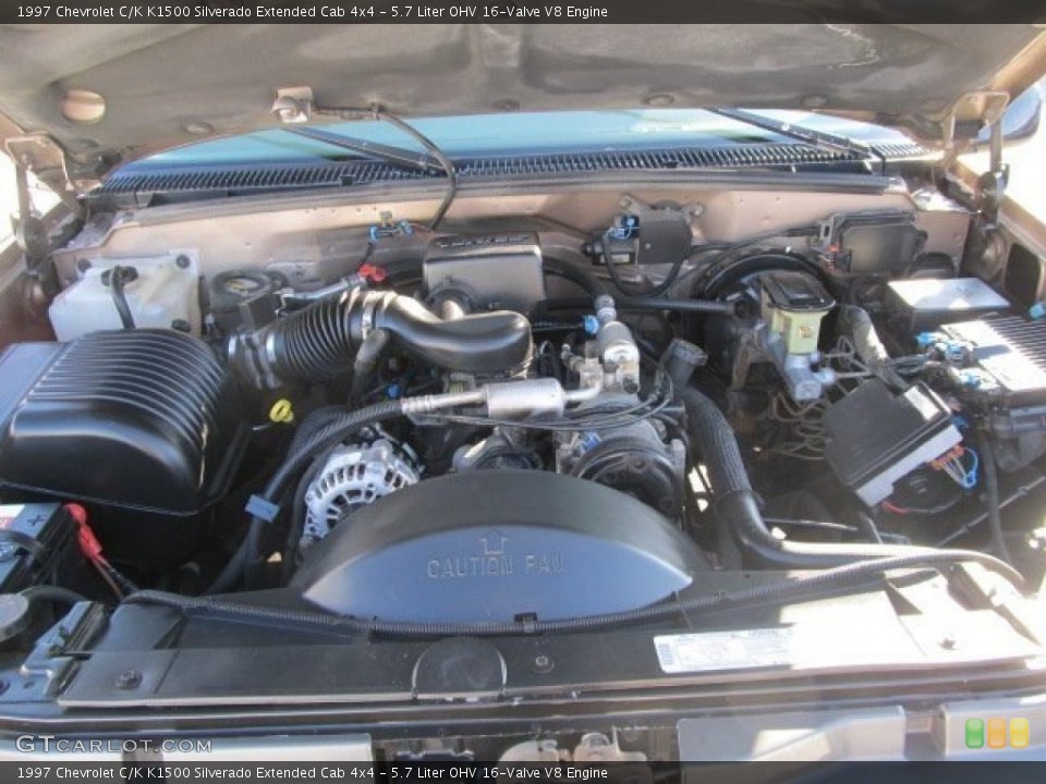 5.7 Liter OHV 16-Valve V8 Engine for the 1997 Chevrolet C/K #70901272