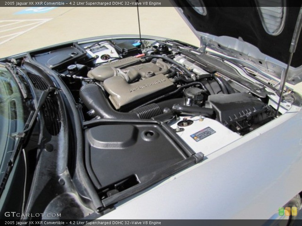 4.2 Liter Supercharged DOHC 32-Valve V8 Engine for the 2005 Jaguar XK #71056520