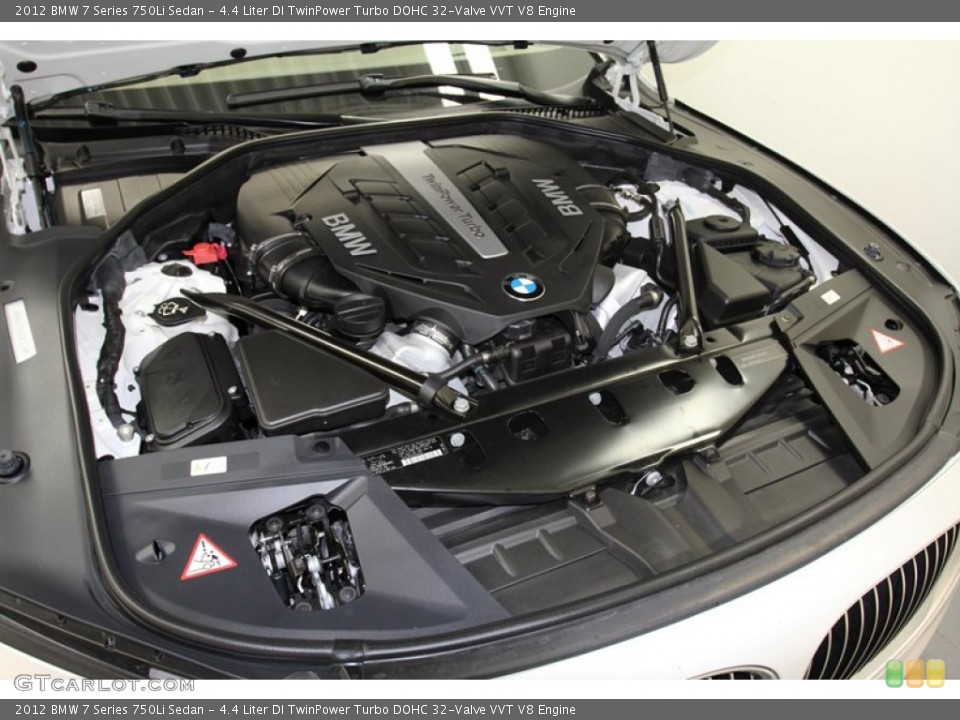 4.4 Liter DI TwinPower Turbo DOHC 32-Valve VVT V8 Engine for the 2012 BMW 7 Series #71083354