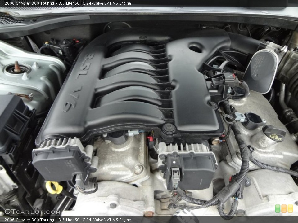 3.5 Liter SOHC 24-Valve VVT V6 Engine for the 2006 Chrysler 300 #71132940