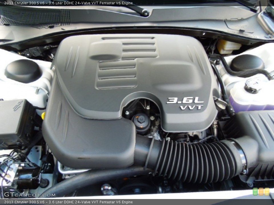 3.6 Liter DOHC 24-Valve VVT Pentastar V6 Engine for the 2013 Chrysler 300 #71144019