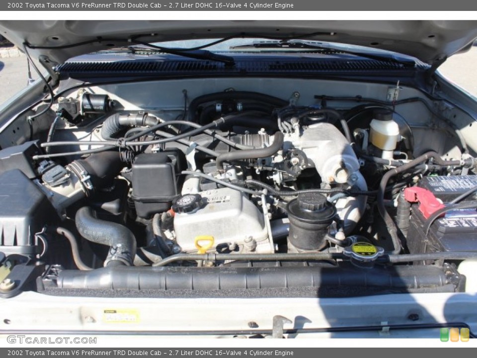 2.7 Liter DOHC 16-Valve 4 Cylinder Engine for the 2002 Toyota Tacoma #71295179