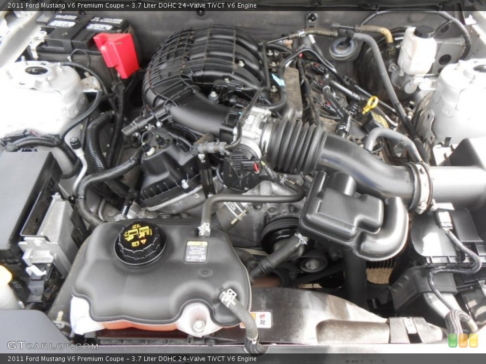3.7 Liter DOHC 24-Valve TiVCT V6 Engine for the 2011 Ford Mustang #71405390