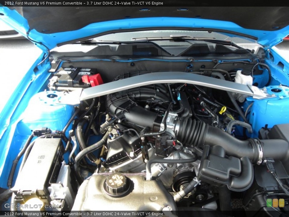 3.7 Liter DOHC 24-Valve Ti-VCT V6 Engine for the 2012 Ford Mustang #71456653