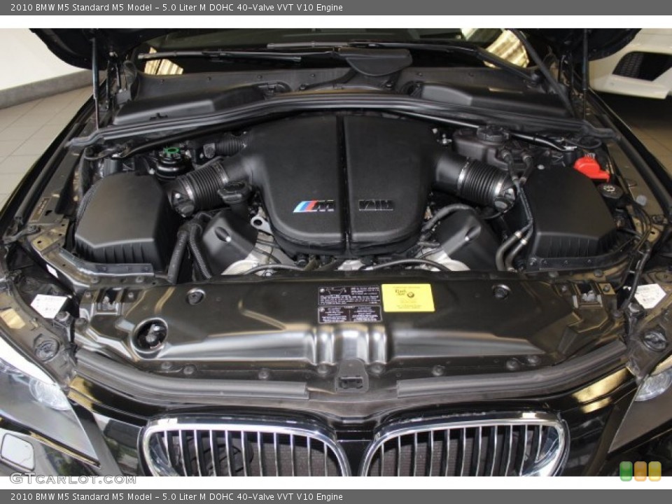 5.0 Liter M DOHC 40-Valve VVT V10 Engine for the 2010 BMW M5 #71575586