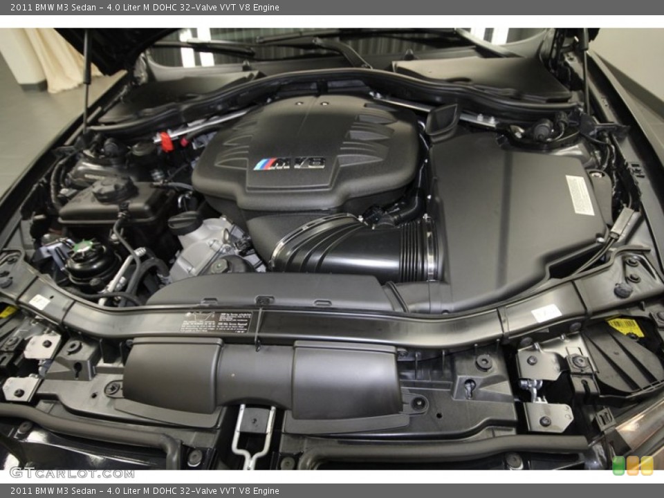 4.0 Liter M DOHC 32-Valve VVT V8 Engine for the 2011 BMW M3 #71976583