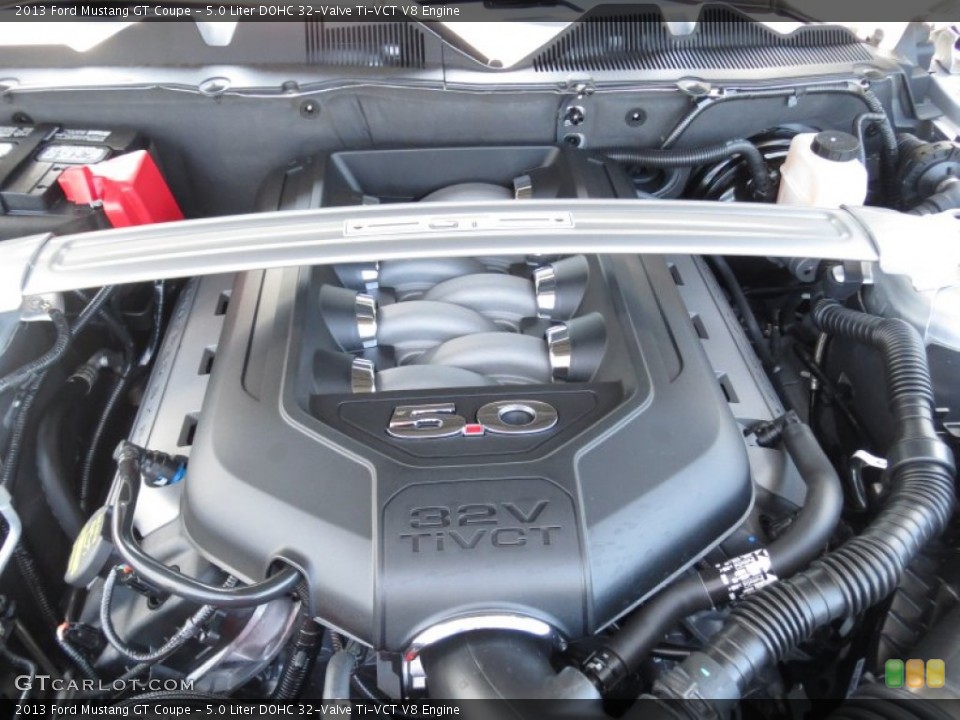 5.0 Liter DOHC 32-Valve Ti-VCT V8 Engine for the 2013 Ford Mustang #72077215