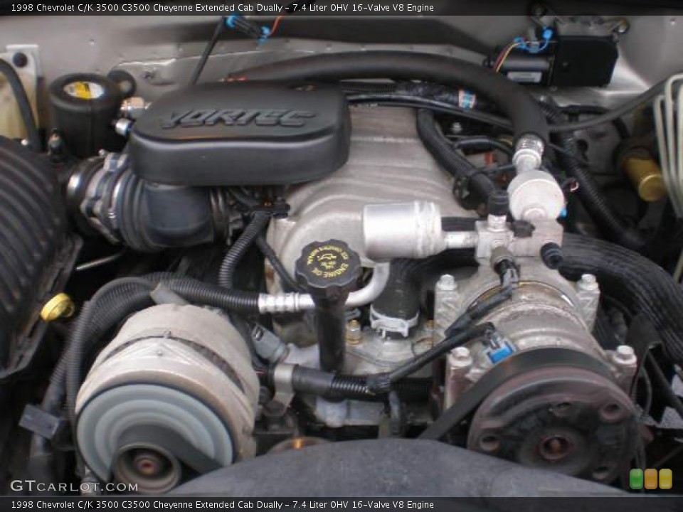 7.4 Liter OHV 16-Valve V8 1998 Chevrolet C/K 3500 Engine