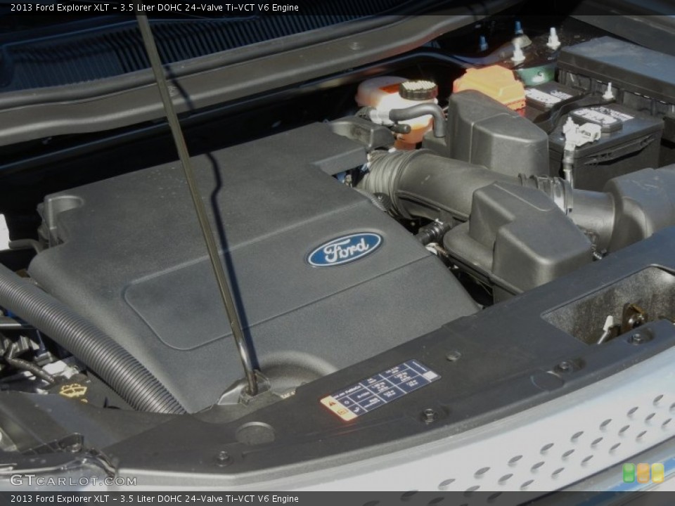 3.5 Liter DOHC 24-Valve Ti-VCT V6 Engine for the 2013 Ford Explorer #72347556