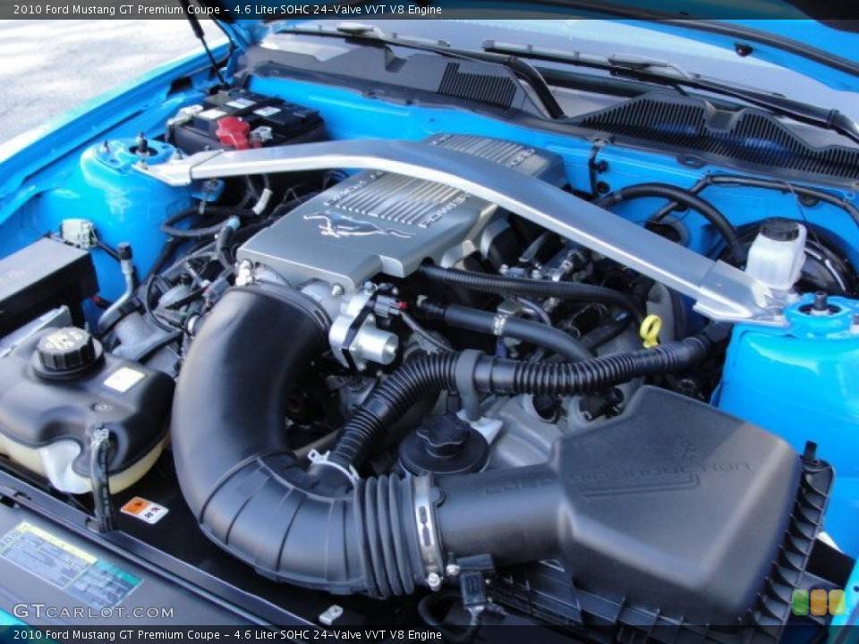 4.6 Liter SOHC 24-Valve VVT V8 Engine for the 2010 Ford Mustang #72684001