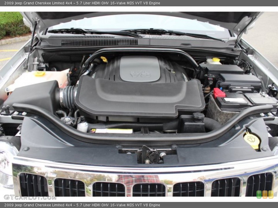 5.7 Liter HEMI OHV 16-Valve MDS VVT V8 Engine for the 2009 Jeep Grand Cherokee #72736388