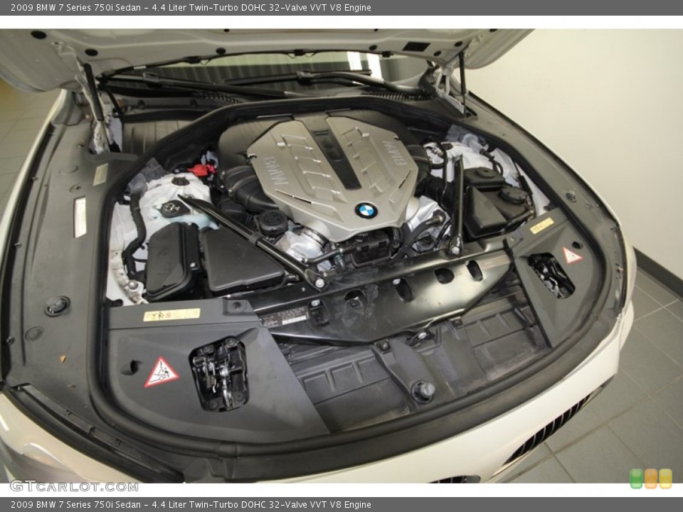 4.4 Liter Twin-Turbo DOHC 32-Valve VVT V8 Engine for the 2009 BMW 7 Series #72869229