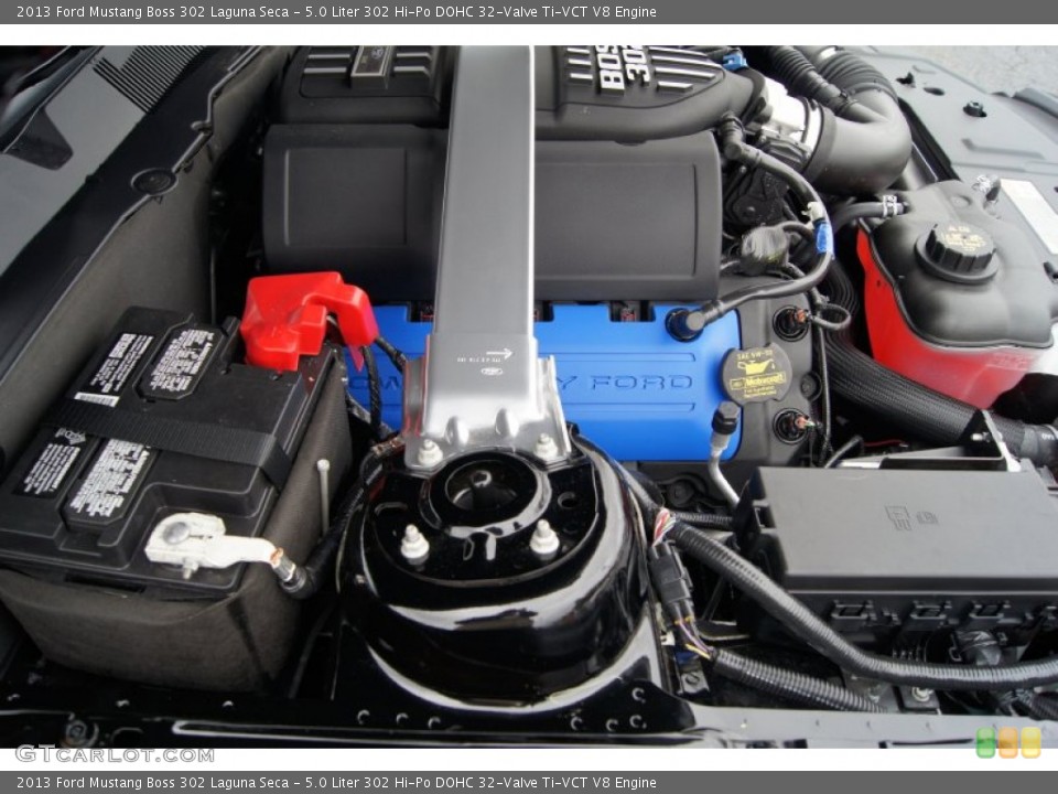 5.0 Liter 302 Hi-Po DOHC 32-Valve Ti-VCT V8 Engine for the 2013 Ford Mustang #72914461