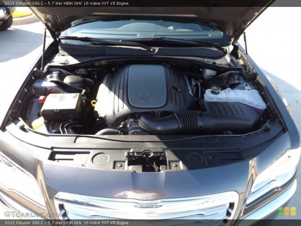 5.7 liter HEMI OHV 16-Valve VVT V8 2013 Chrysler 300 Engine