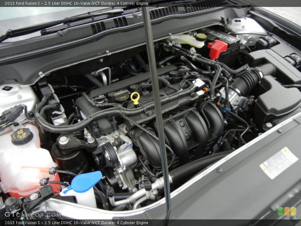 2.5 Liter DOHC 16-Valve iVCT Duratec 4 Cylinder Engine for the 2013 Ford Fusion #73056135