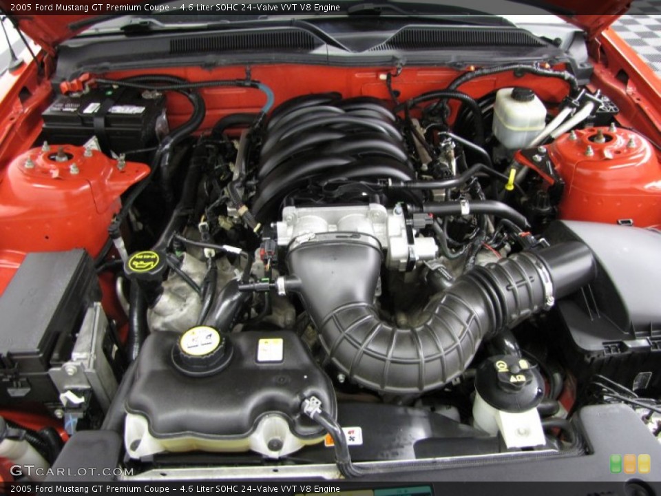 4.6 Liter SOHC 24-Valve VVT V8 Engine for the 2005 Ford Mustang #73264112