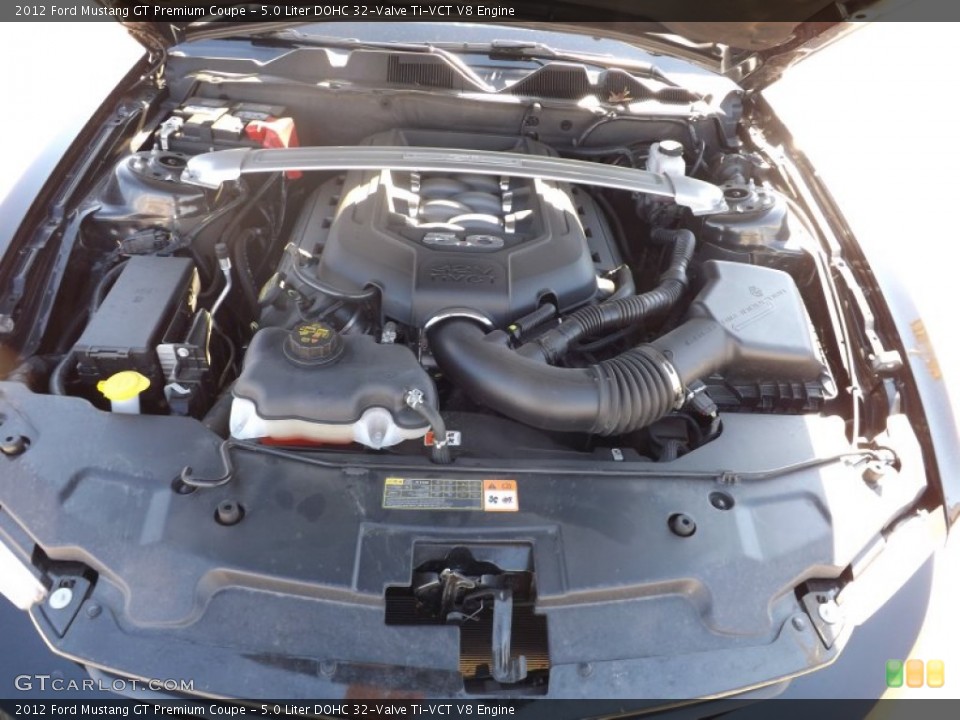 5.0 Liter DOHC 32-Valve Ti-VCT V8 Engine for the 2012 Ford Mustang #73568627