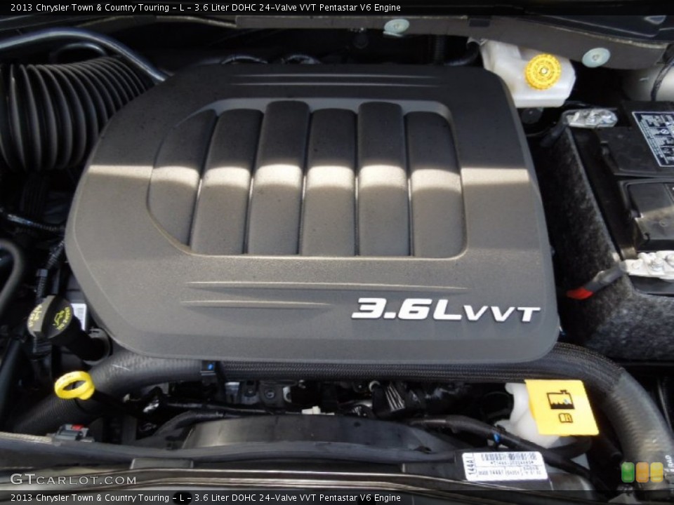 3.6 Liter DOHC 24-Valve VVT Pentastar V6 Engine for the 2013 Chrysler Town & Country #73860824