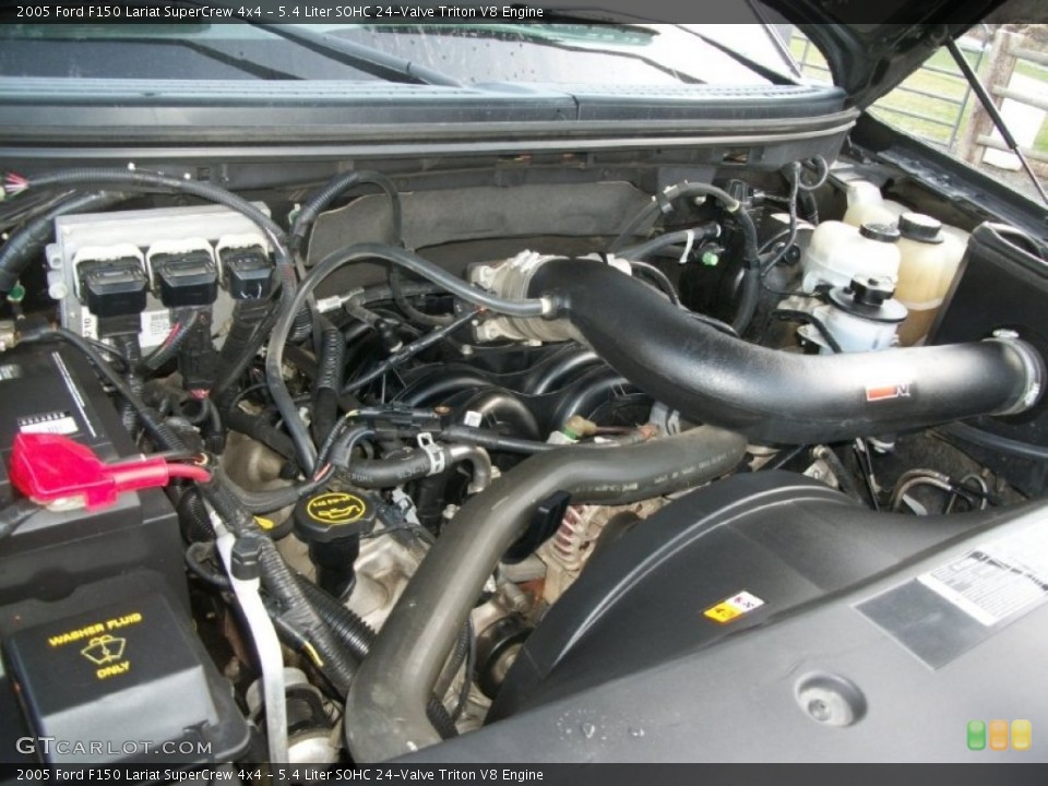 5.4 Liter SOHC 24-Valve Triton V8 Engine for the 2005 Ford F150 #73963790