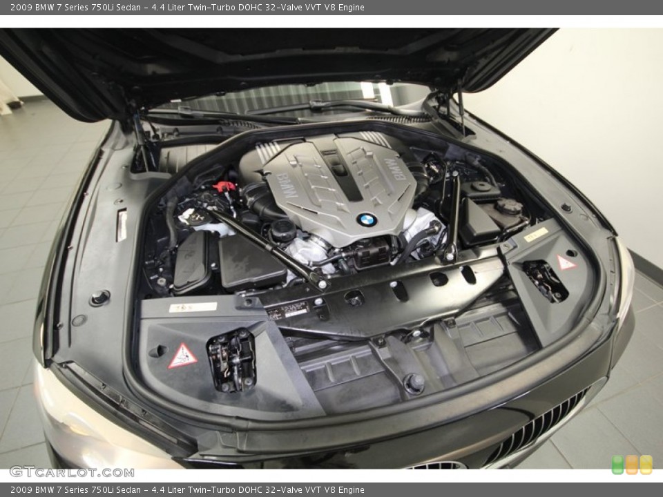 4.4 Liter Twin-Turbo DOHC 32-Valve VVT V8 Engine for the 2009 BMW 7 Series #74025162