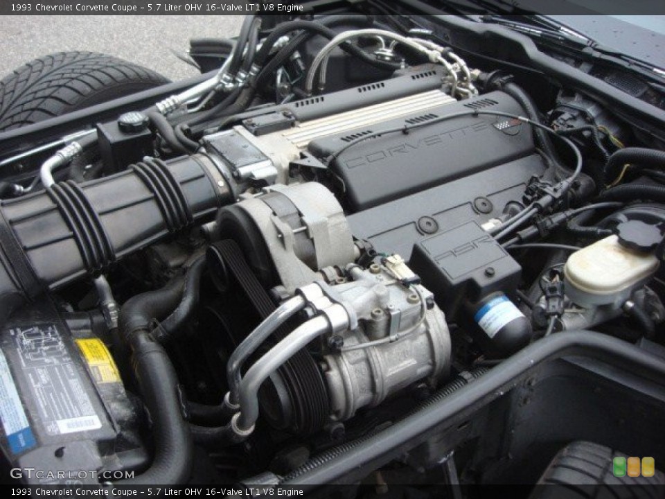 5.7 Liter OHV 16-Valve LT1 V8 Engine for the 1993 Chevrolet Corvette #74086202