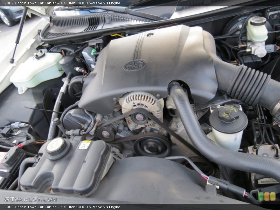 4.6 Liter SOHC 16-Valve V8 Engine for the 2002 Lincoln Town Car #74257468