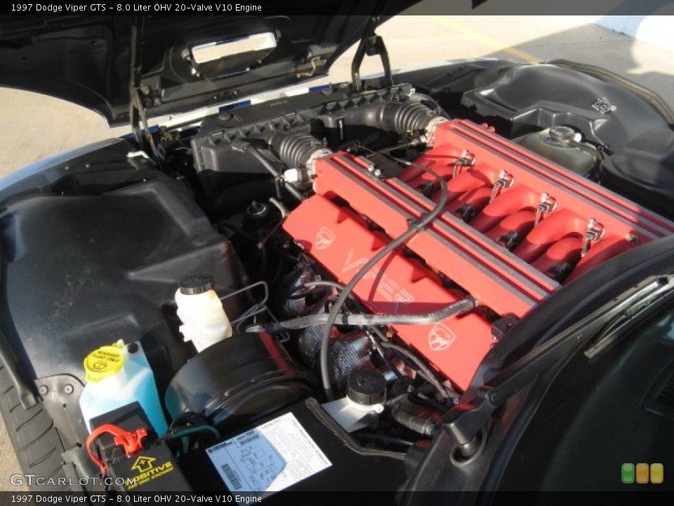 8.0 Liter OHV 20-Valve V10 Engine for the 1997 Dodge Viper #74335736